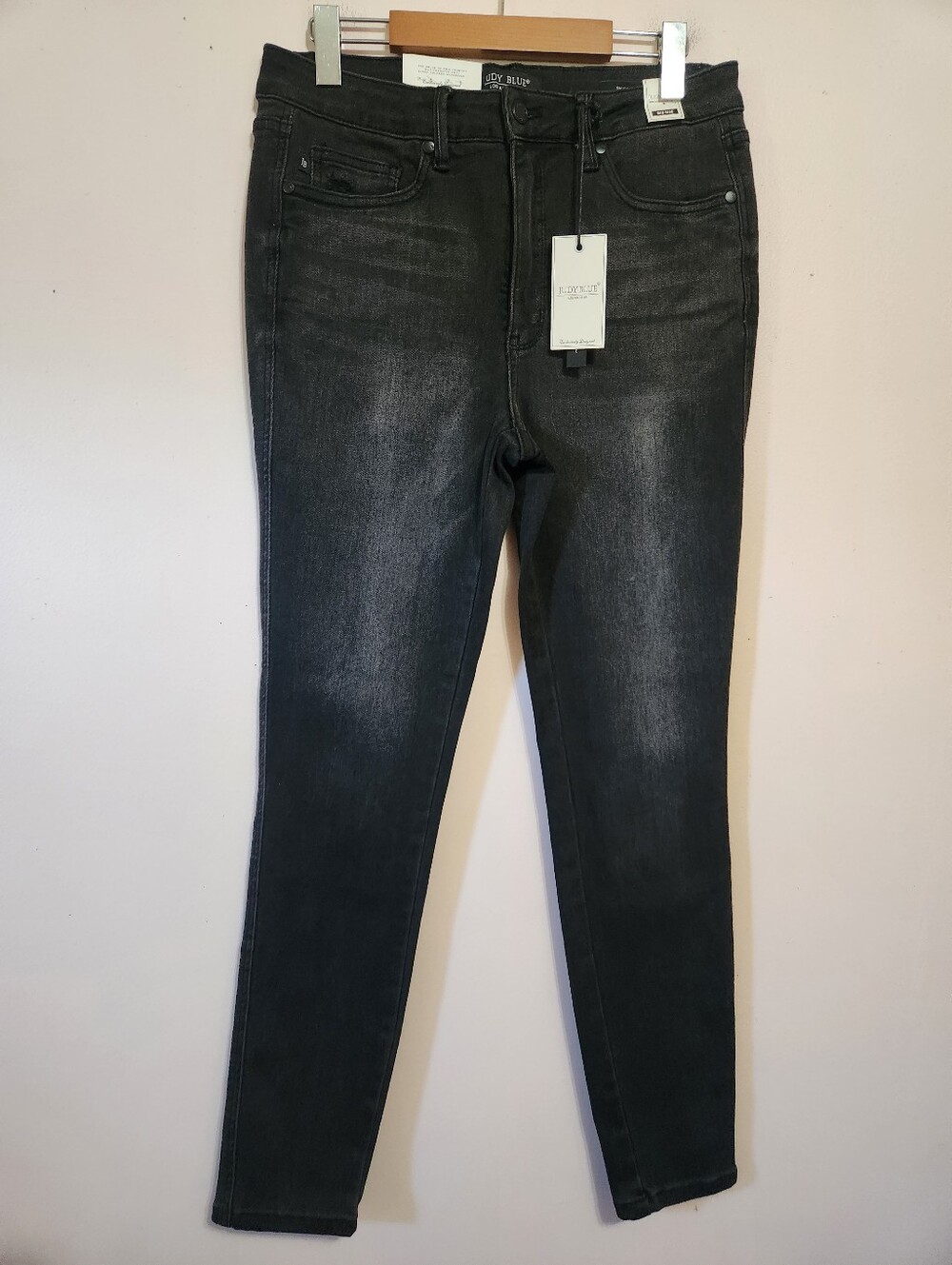 NWT Judy Blue Mid Rise Tummy Control Skinny Jeans Washed Black 11/30 JB88878